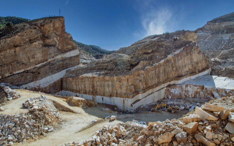 5 Common Myths About Outsourcing